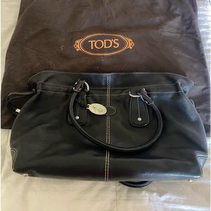 Tods leather purse with original dust bag